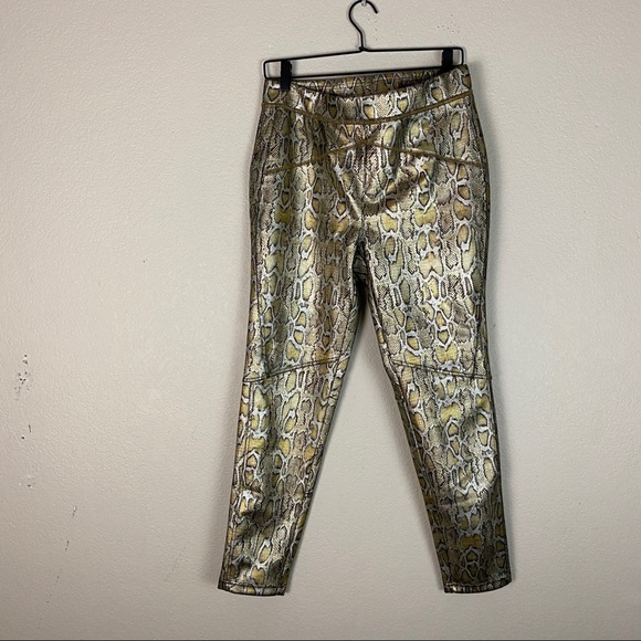Free People Cheetah Print Leggings Size Medium - Picture 1 of 5